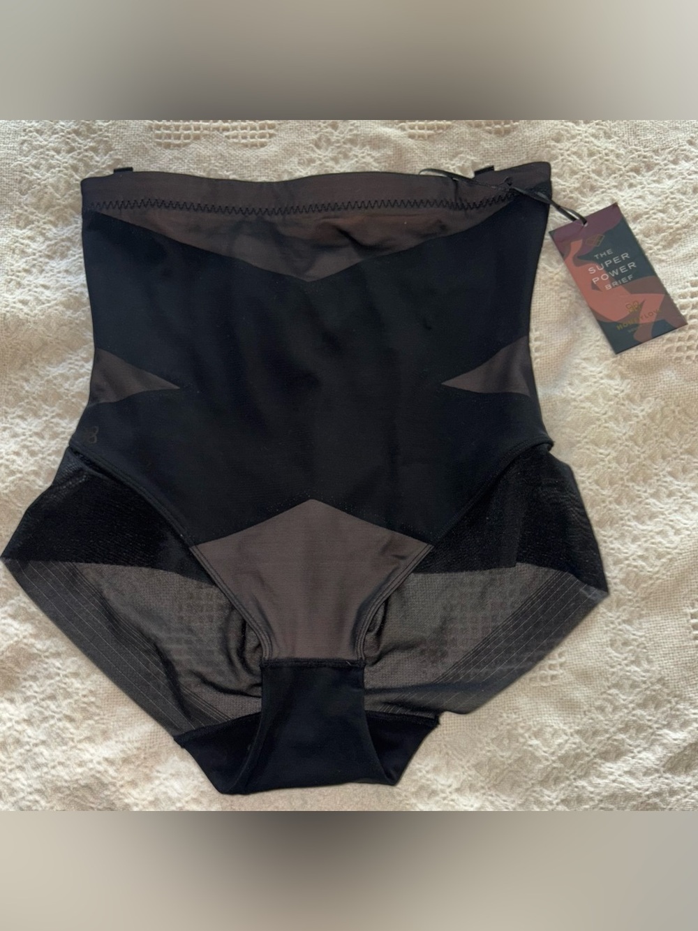 NWT Women’s  HONEYLOVE Sculptwear briefs